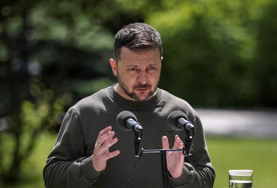 Zelensky: Ukraina Telah Kehabisan Sumber Daya untuk Melanjutkan Konflik
