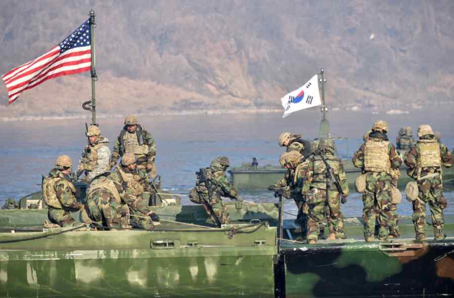 Trump Memerintahkan Pengurangan Skala Latihan Gabungan AS-Korea Selatan karena Kim Jong-un