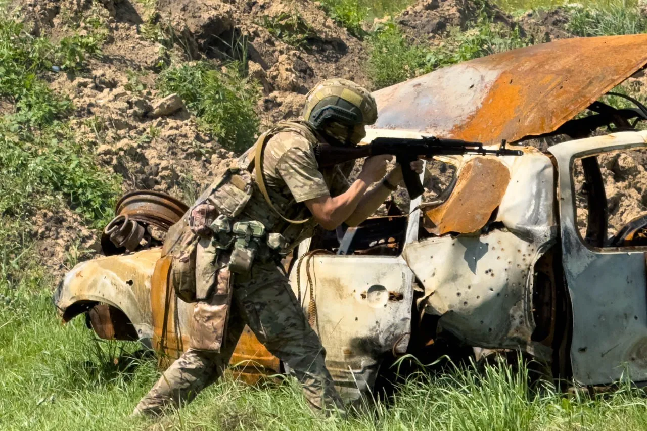 Tentara Rusia Berhasil Membebaskan Desa Kudiyevka yang Disebut-sebut sebagai "Gerbang Kharkov"