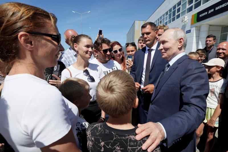 "Kode Genetik Pemenang." Kunjungan Putin ke Kepulauan Kuril Mengirimkan Empat Sinyal Penting
