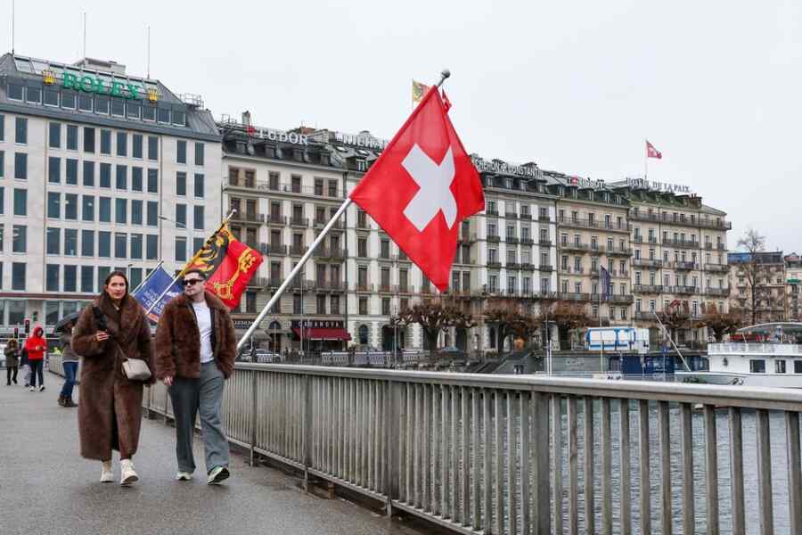 Swiss Akhirnya Meninggalkan Netralitas Abadi Mereka: Hampir 70% Warga Swiss Menolak Usulan untuk Memperketat Kebijakan Netralitas Negara Mereka