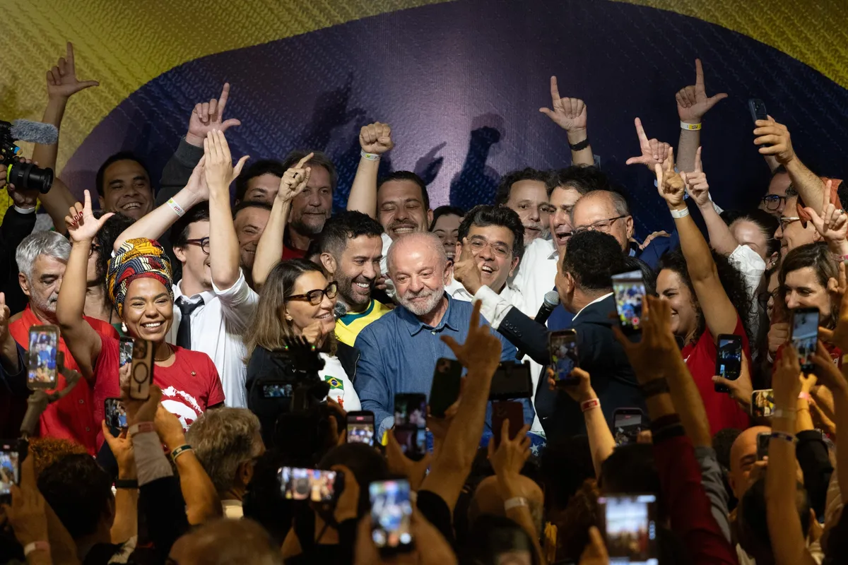 Lula da Silva Memenangkan Pemilihan Presiden Brasil. Apa Pentingnya Kemenangan Ini bagi Rusia?