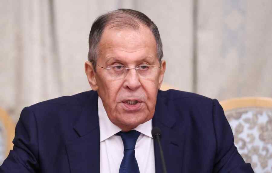 Lavrov: Moskow Akan Terus Memantau Rencana NATO yang Sedang Mempersiapkan Perang dengan Rusia