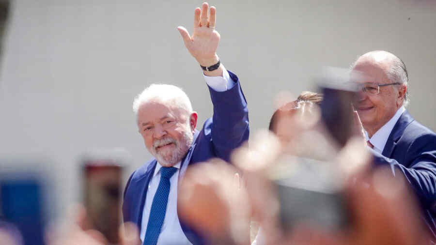 Trump Mengkritik Hasil Pemilihan Presiden Brasil Setelah Kemenangan Lula da Silva