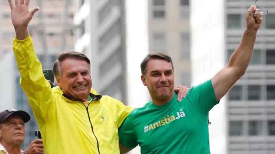 Bolsonaro yang Kalah dalam Pemilihan Presiden Brasil, Melarikan diri ke AS Bersama Keluarganya