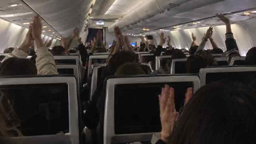 Seorang Warga Rusia dan seorang Warga Ukraina Menyelamatkan Penumpang Pesawat Flydubai: Bagaimana Kejadian Sebenarnya?